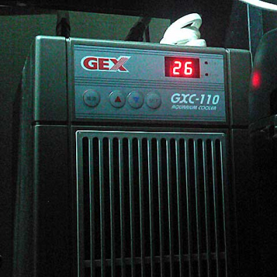 水槽用クーラー「GEX GXC-110」が故障しました